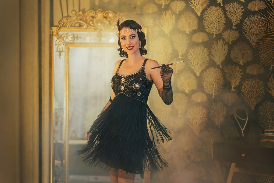 1920s style Happy cheerful flapper woman dancing at party, 