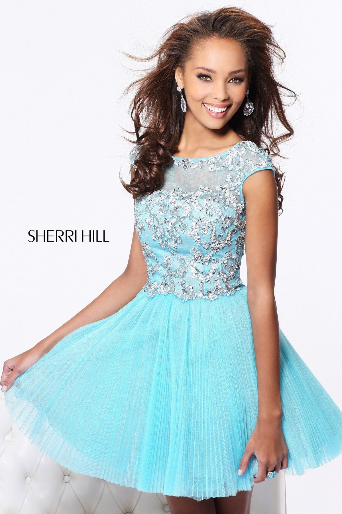 Sherri Hill 21032 cap-sleeve lace cocktail dress in light blue/silver