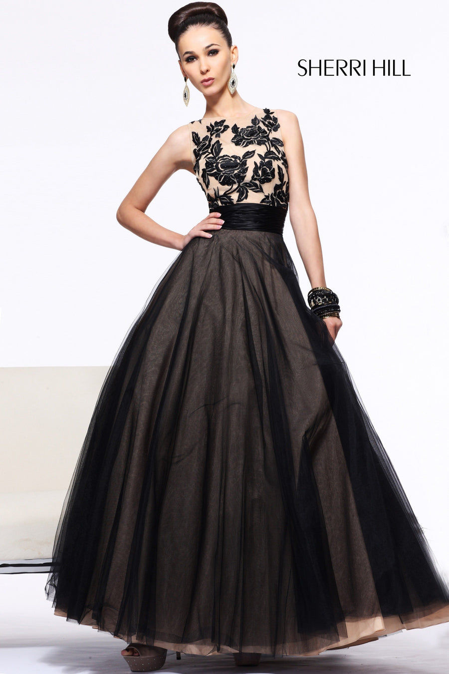 Sherri Hill style 21134 in black/nude, Lace Appliquéd Tulle Ball Gown