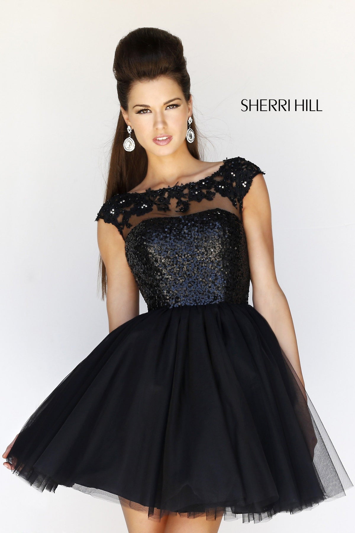 Sherri Hill 21217 cap-sleeve lace cocktail dress with tulle skirt in black