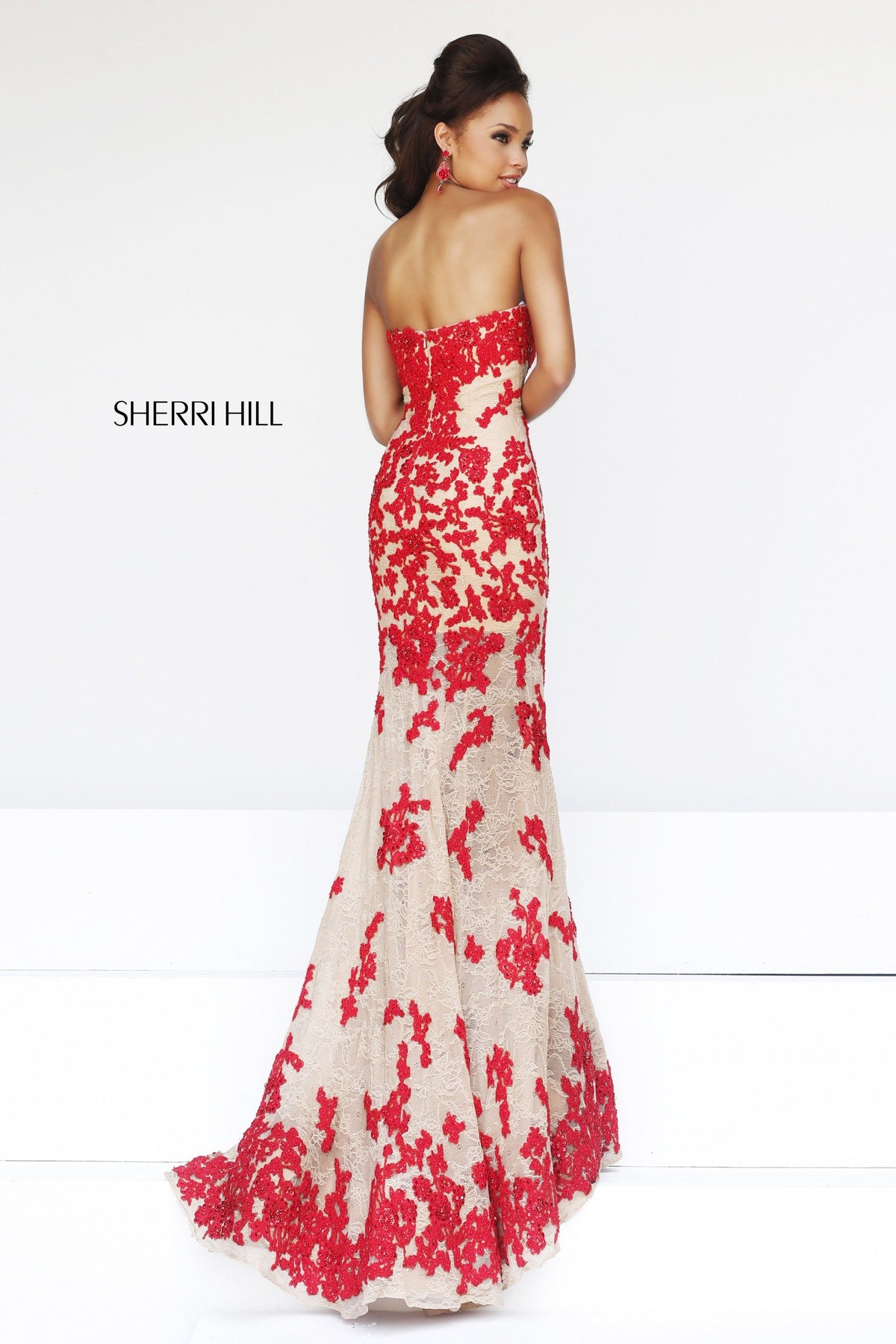 Sherri Hill 11120 strapless lace appliquéd mermaid gown