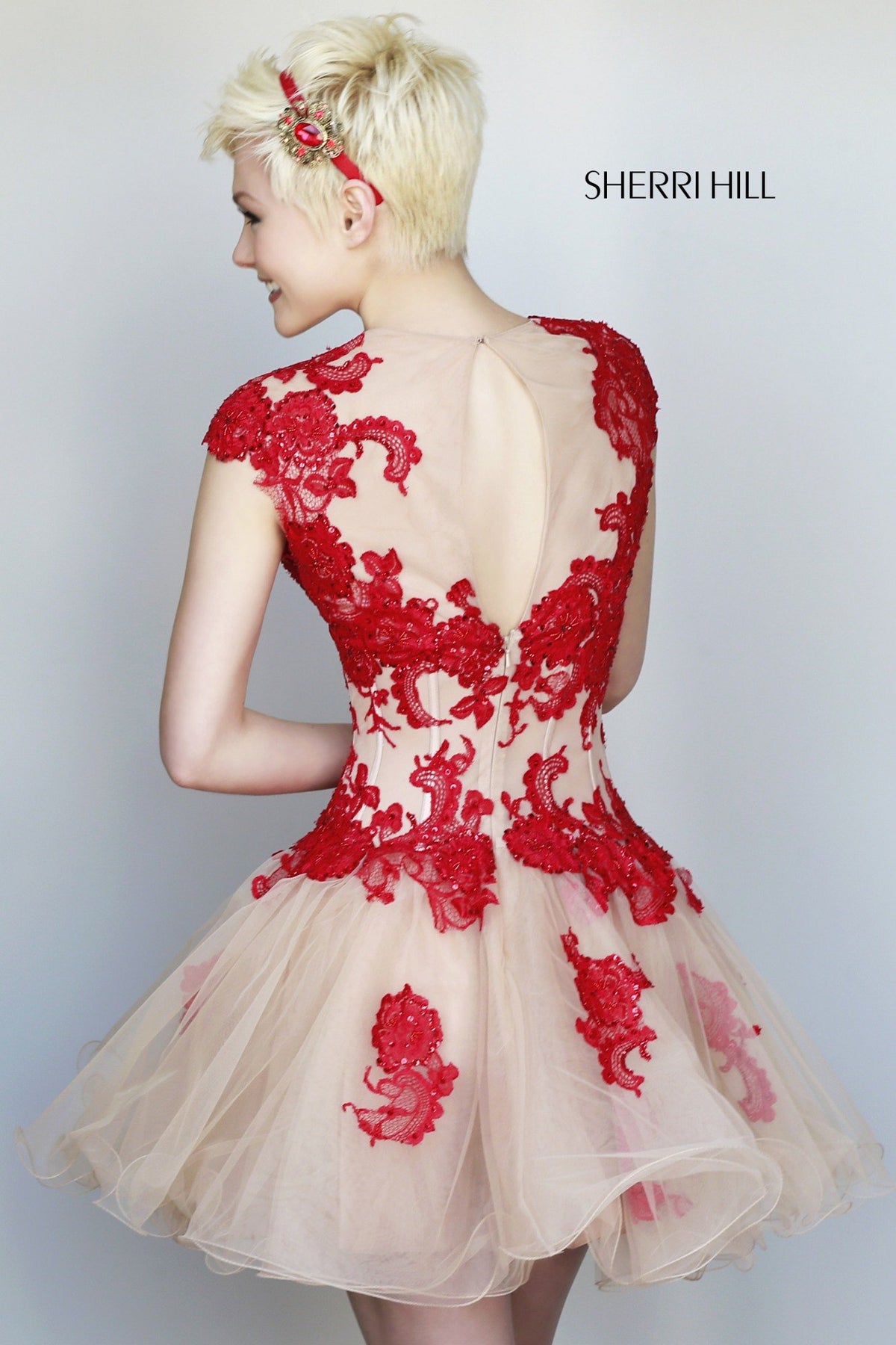 Sherri Hill 11153 cap-sleeve lace appliquéd cocktail dress with tulle skirt