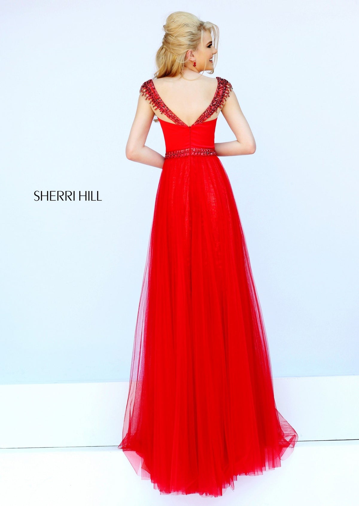 Sherri Hill 32138 cap-sleeve beaded bodice tulle gown
