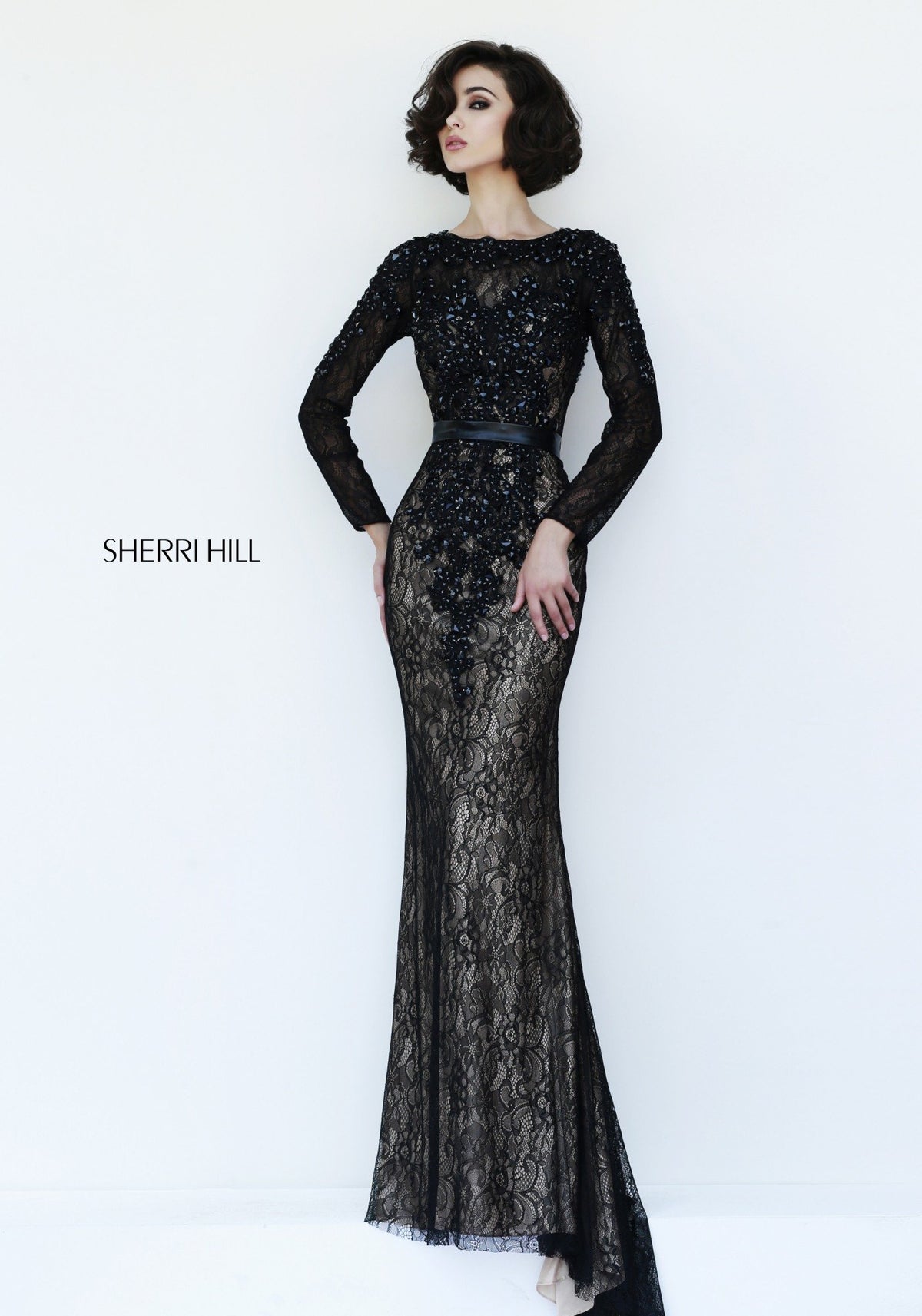 Sherri Hill 4340 open-back lace fitted gown in black/nude