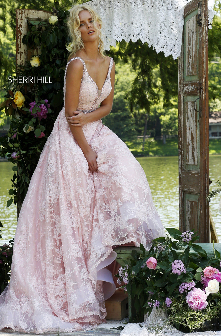 Sherri Hill style 11314 in ivory/nude, Lace V-Neck Ball Gown