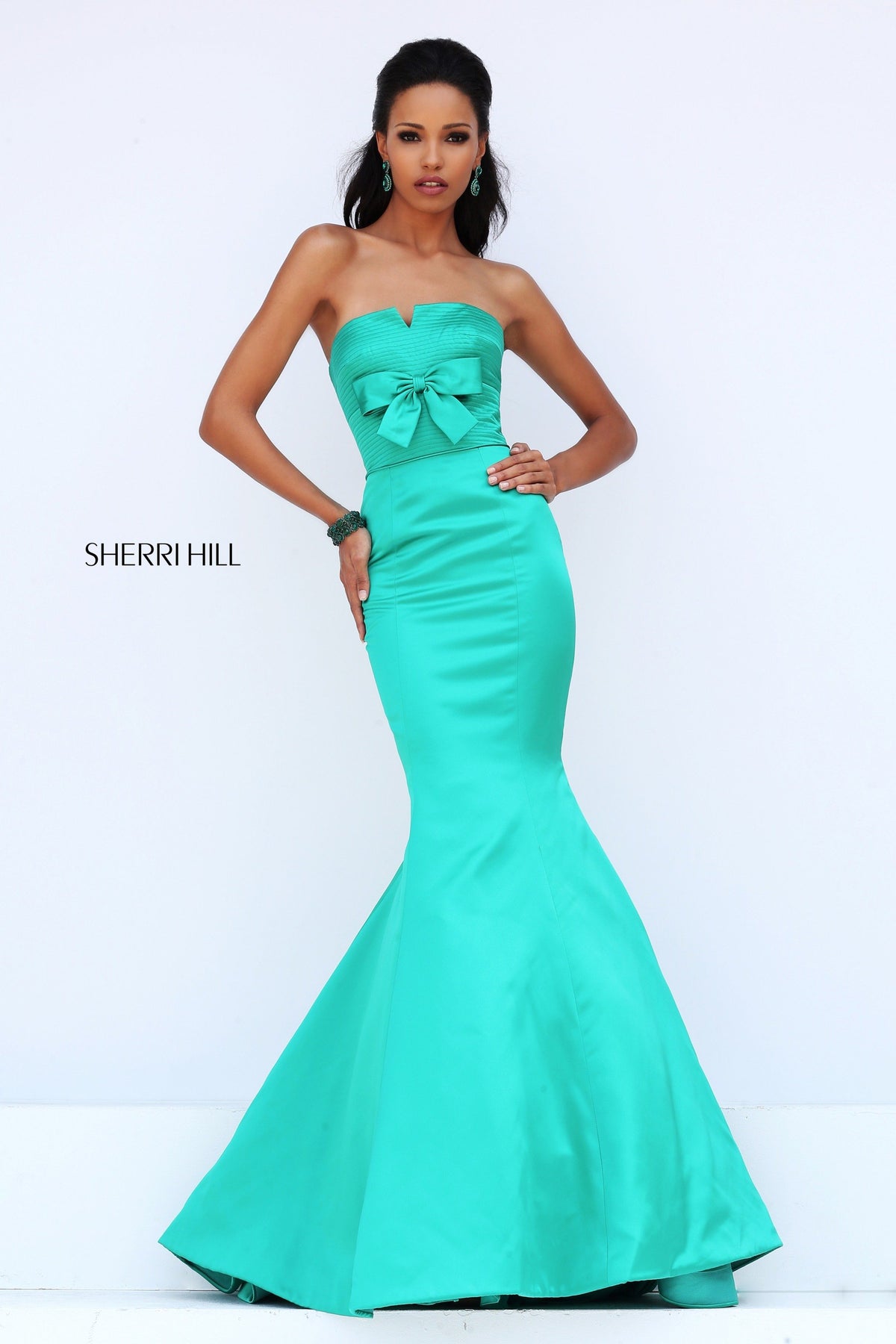 Sherri Hill 50543 strapless satin mermaid gown in emerald