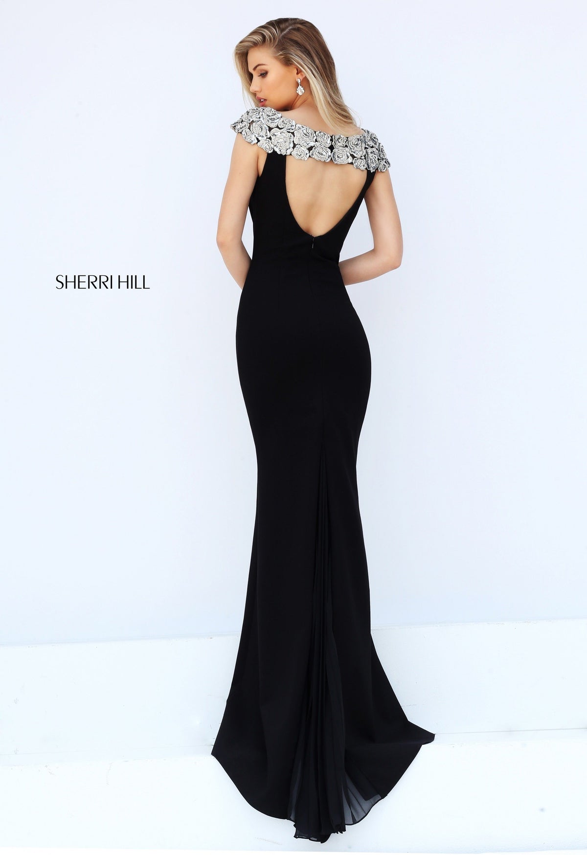 Sherri Hill 50593 cap-sleeve fitted jersey gown