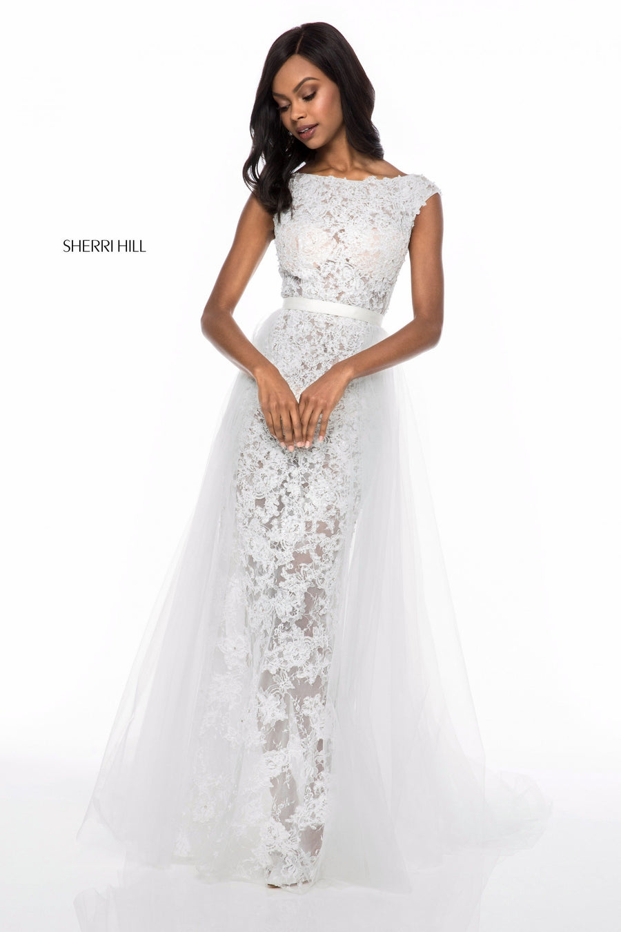 Sherri Hill style 51936 in red, Lace Appliqued Fitted Gown