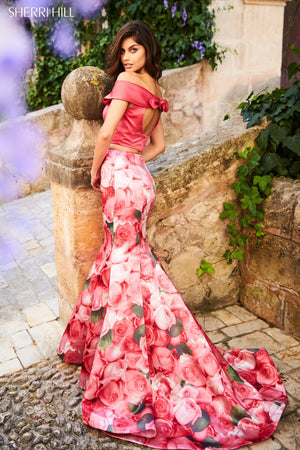 Spring Dresses 2018 Collection | Sherri Hill Spring Dresses 2018 Collection | Sherri Hill