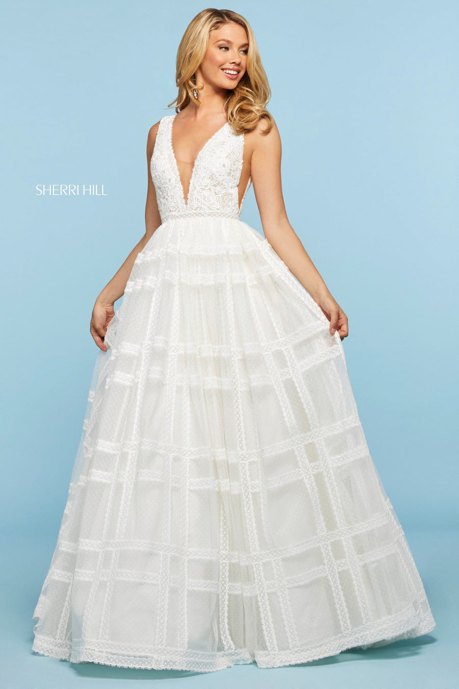 Sherri Hill style 53505 in ivory, Lace Bodice with Point D'esprit Skirt