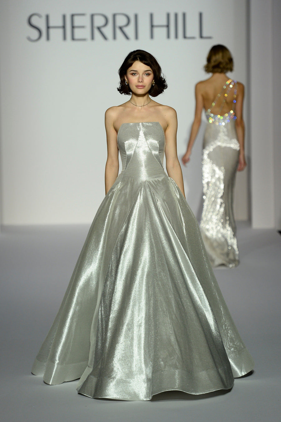 Sherri Hill style 44673 in silver, Metallic Satin Ball Gown