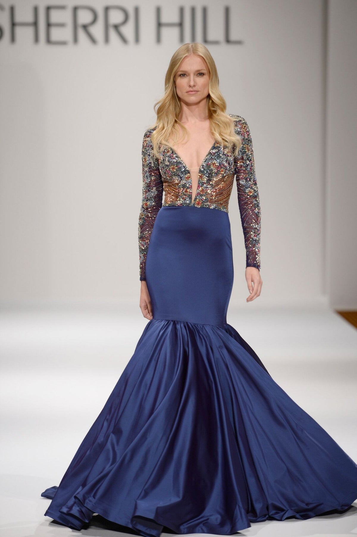 Sherri Hill 44304 long-sleeve beaded satin mermaid gown in navy