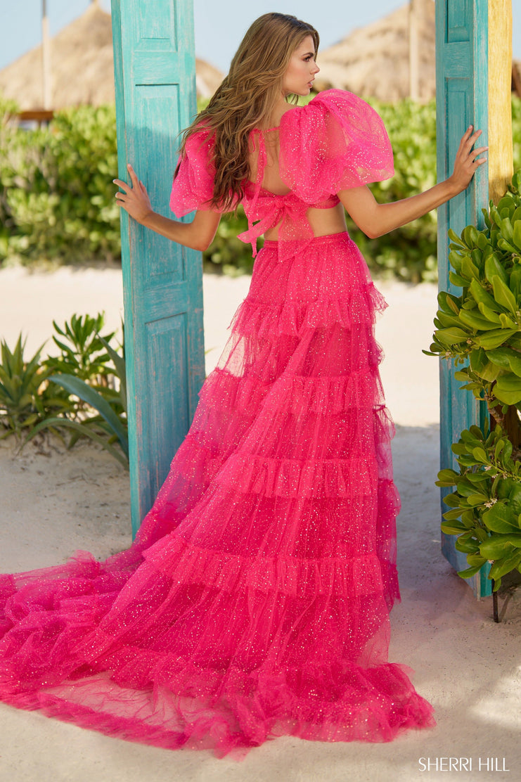 Graduation Party Outfit Ideas for All Themes and Styles Graduation Party Outfit Ideas for All Themes and Styles