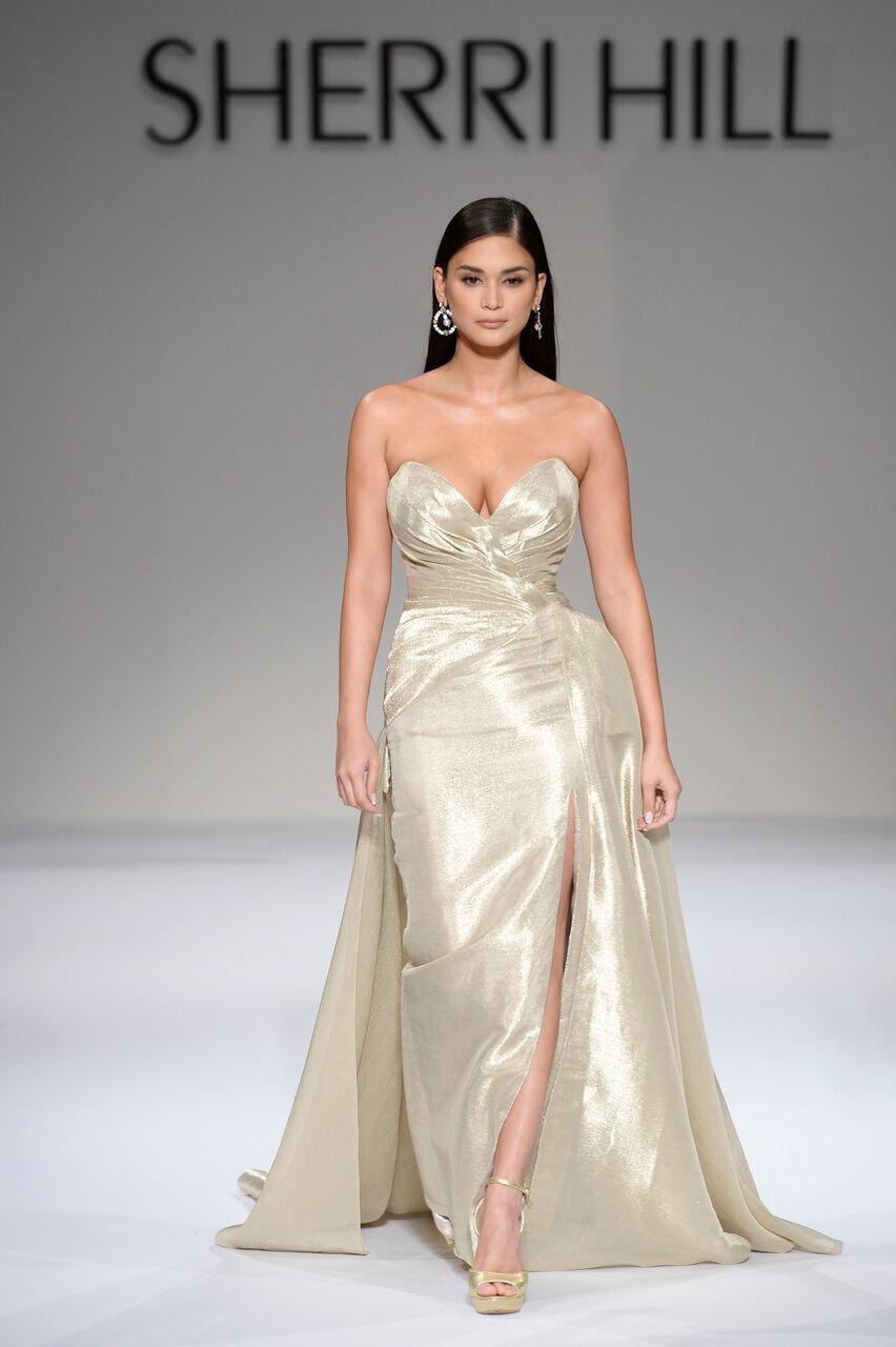 Sherri Hill style 44581 on the Fall 2018 runway at New York Fashion Week