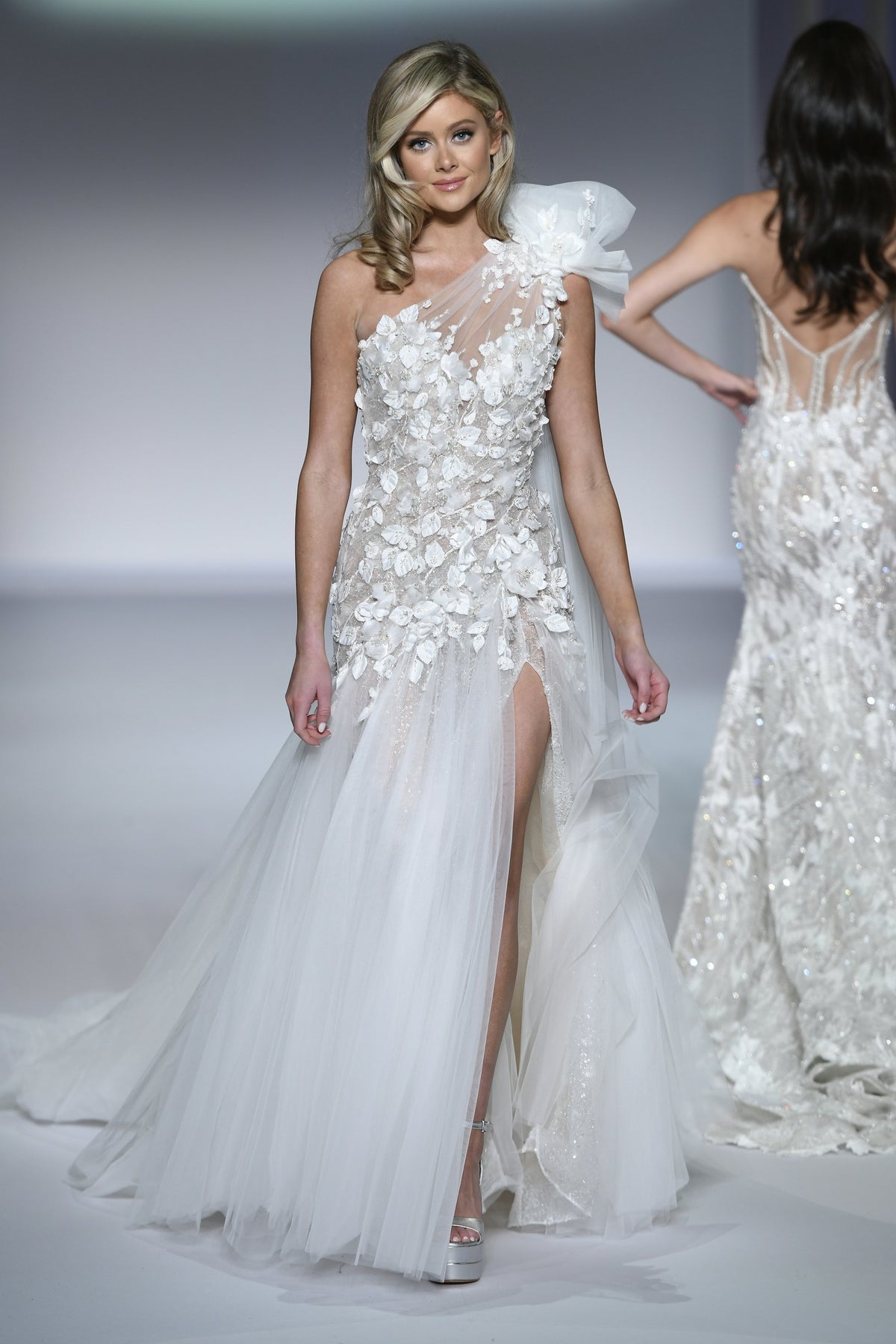 Sherri Hill style 81085 on the Fall 2022 & Bridal runway at New York Fashion Week