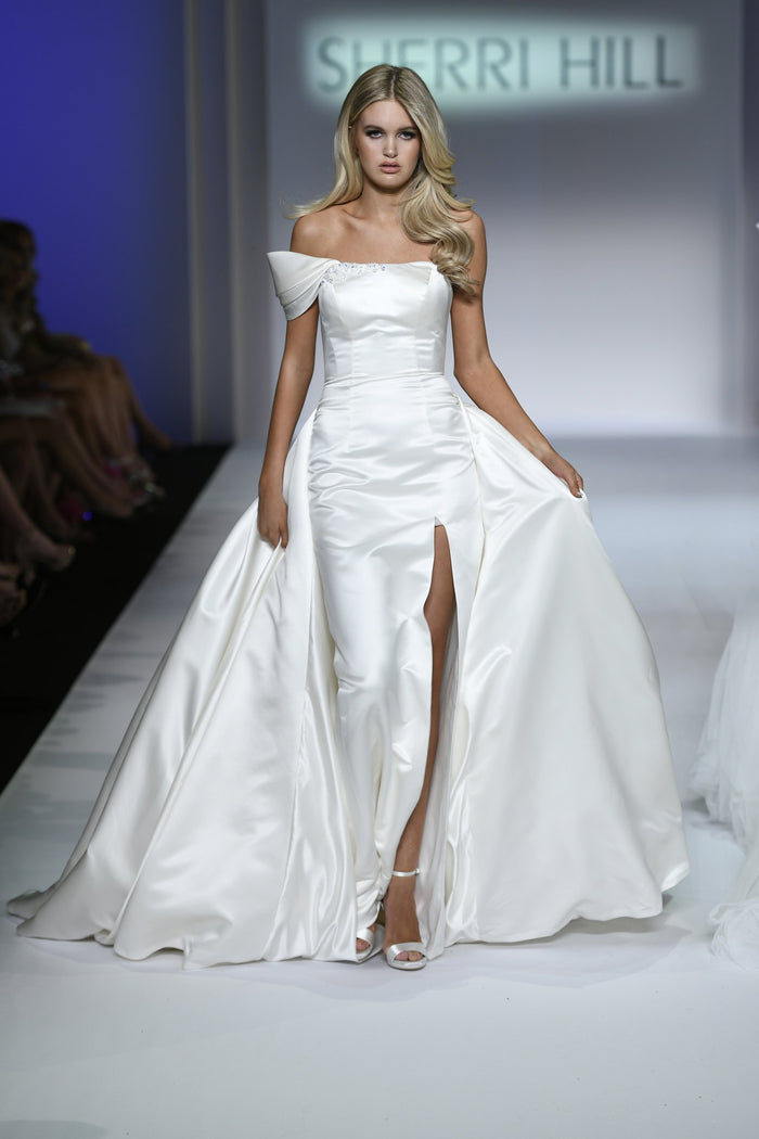 Sherri Hill Fall 2022 & Bridal runway, look 42
