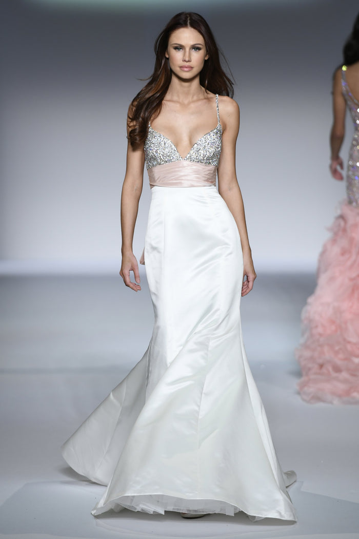 Sherri Hill Fall 2022 & Bridal runway, look 54