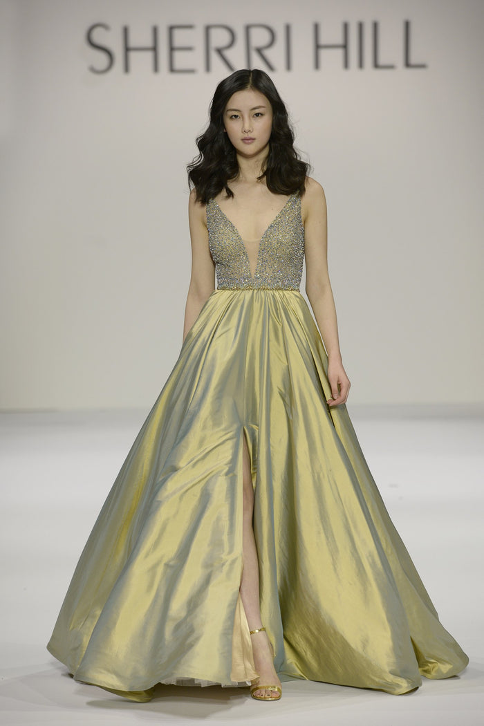 Sherri Hill Fall 2016 runway, look 38