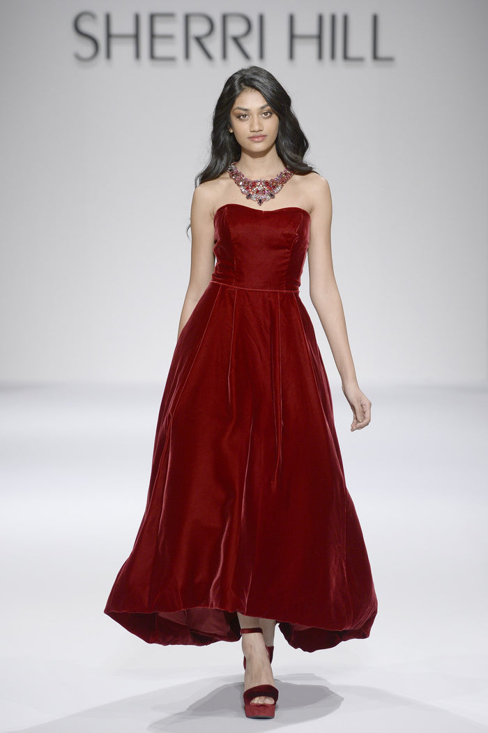 Sherri Hill Fall 2017 runway, look 8