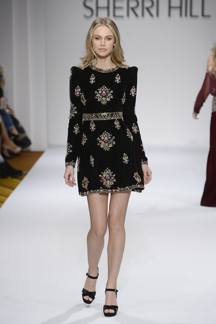 Sherri Hill Fall 2017 runway, look 29