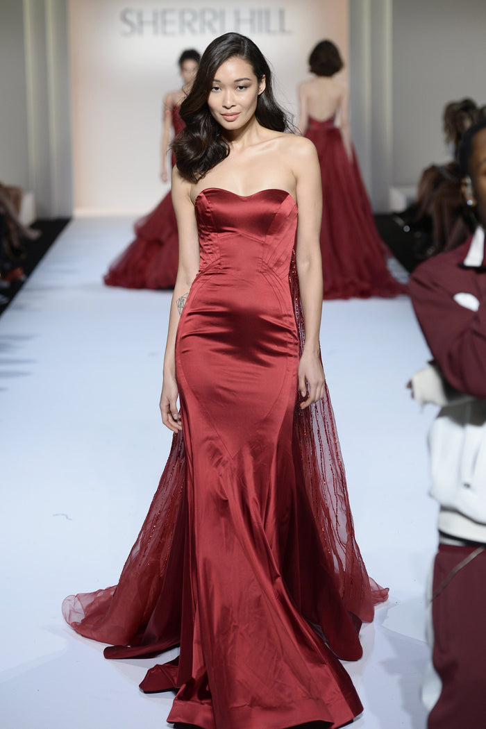 Sherri Hill Fall 2019 runway, look 54