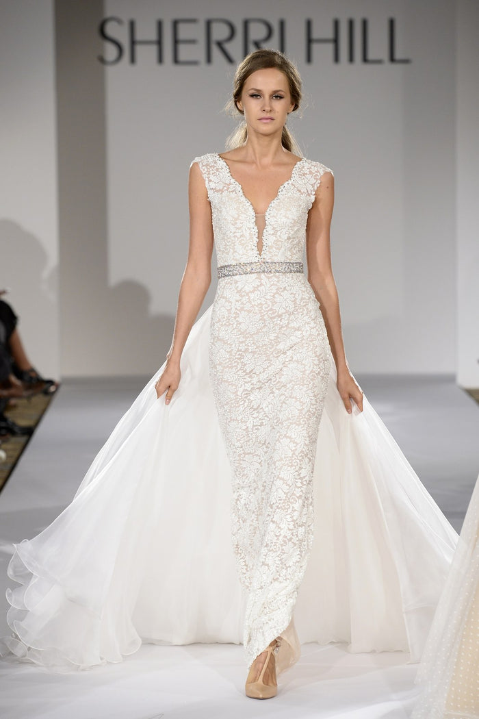Sherri Hill Spring 2015 runway, look 17