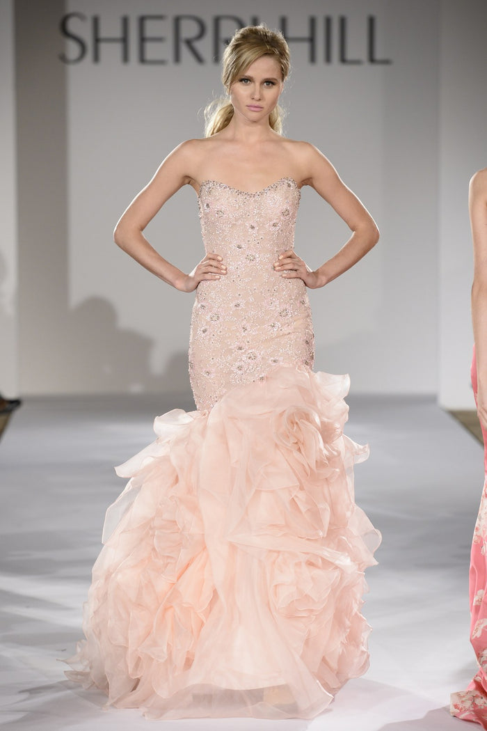 Sherri Hill Spring 2015 runway, look 36
