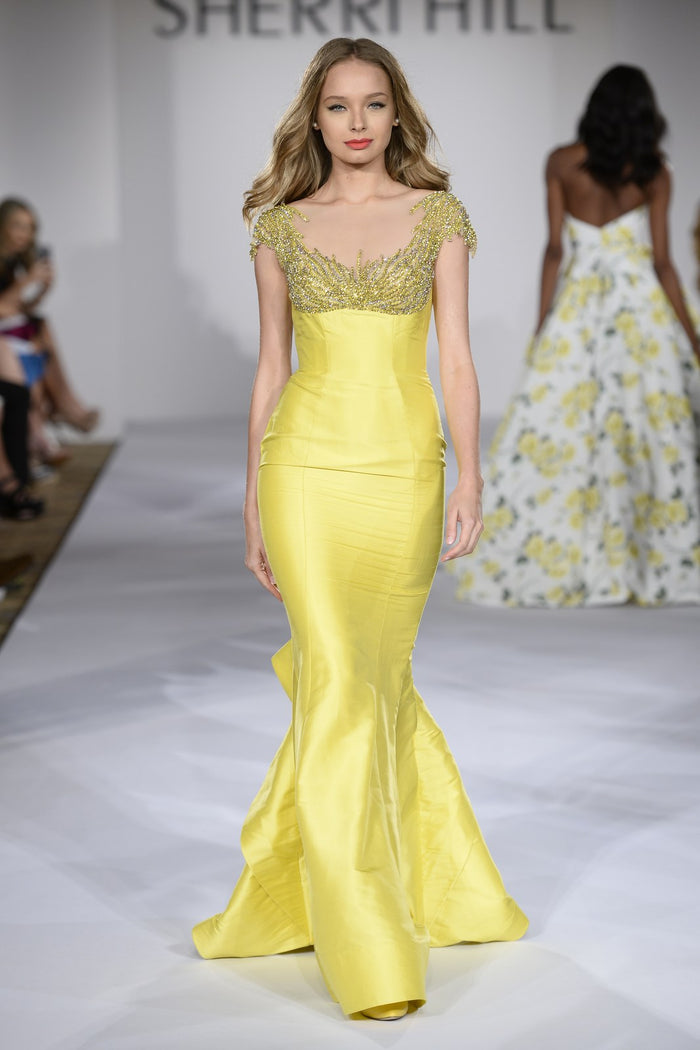Sherri Hill Spring 2016 runway, look 17