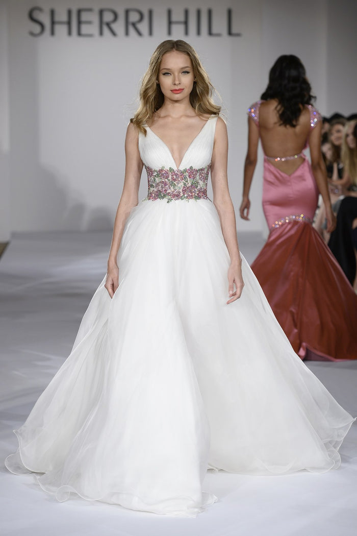 Sherri Hill Spring 2016 runway, look 43
