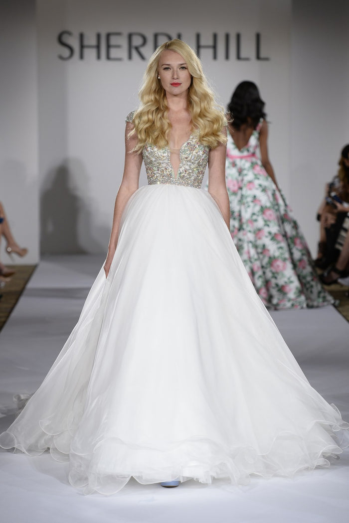 Sherri Hill Spring 2016 runway, look 47
