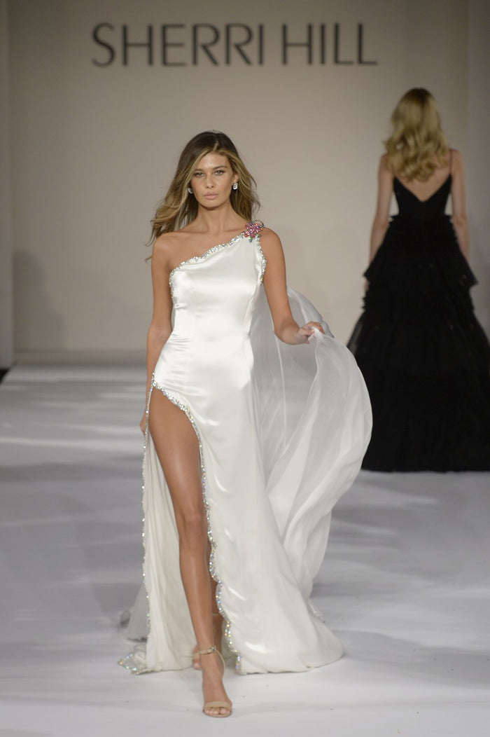 Sherri Hill Spring 2022 runway, look 35