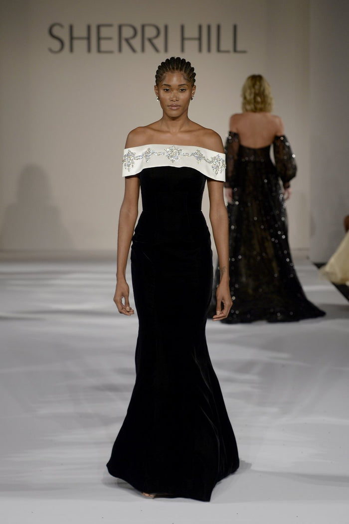Sherri Hill Spring 2022 runway, look 37