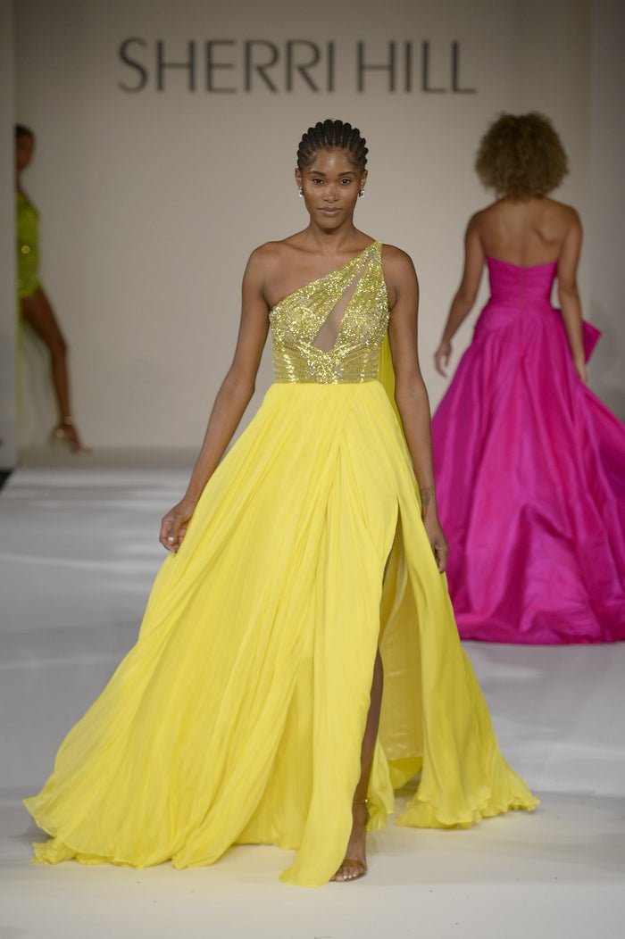 Sherri Hill Spring 2022 runway, look 79