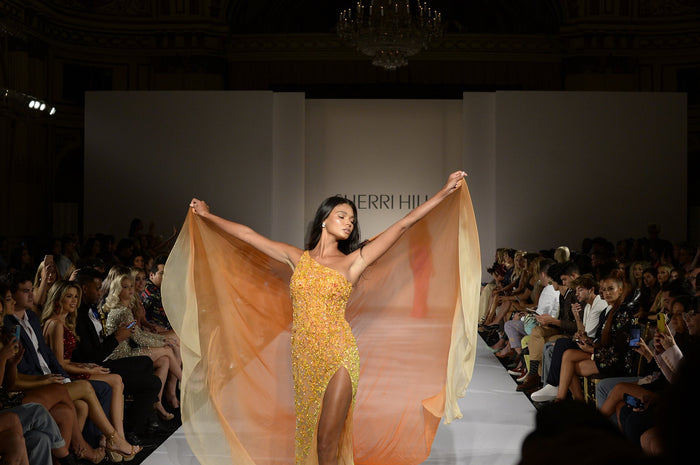 Front Row at the Sherri Hill Spring 2022 show, photo 6 of 10
