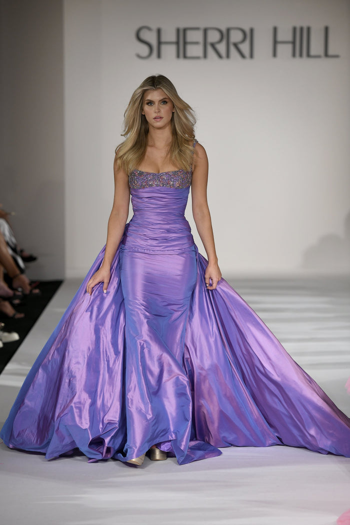 Sherri Hill Spring 2023 runway, look 54